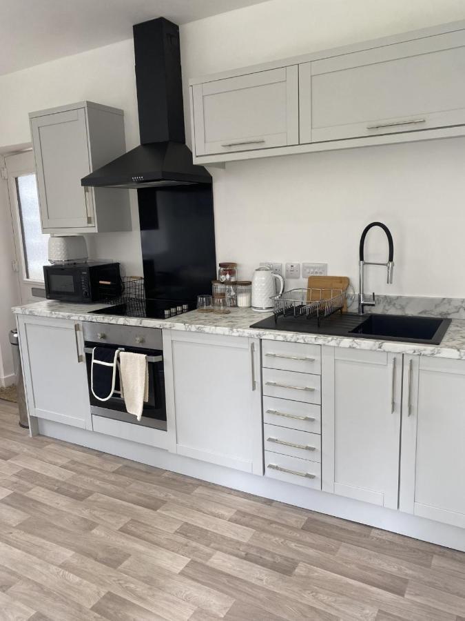 Number 8 Apartment Tutbury Exterior photo